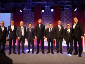 Bakan Ersoy, Türkiye’ye En Çok Ziyaretçi Gönderen Ülkeyi Açıkladı