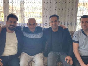 Kalp Masajı İle Hayatta Tutmuştu, Şimdi Bir Araya Geldiler