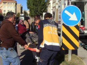 Tavşanlı’da Trafik Kazası 2 Yaralı