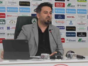 Giresunspor Basın Sözcüsü Ferhat Karademir: “Giresunspor, Bu Tezahüratları Hiç Hak Etmiyor”