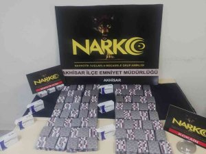 Durdurulan Araçta Kokain Ve Sentetik Ecza Hapları Ele Geçirildi