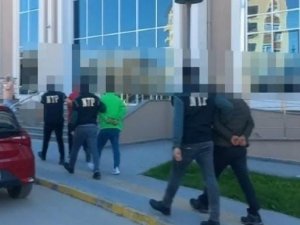 Çivril’de Uyuşturucu Tacirleri Ve Kaçakçılık Yönelik Operasyonda 13 Şüpheli Yakalandı