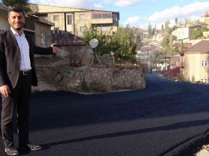 Yüksekova’da 40 Yıllık Yol Asfaltlama Sıkıntısı Giderildi