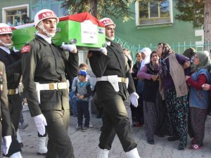 Askerden İzinli Olarak Geldi, Babasını Hastaneye Götürürken Kazada Can Verdi