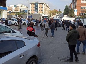 Banka Aracını Takip Ederek Gasp Etmeye Çalışanlar Suçüstü Yakalandı