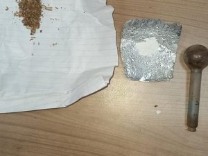 Şüpheli Şahıstan Uyuşturucu Çıktı