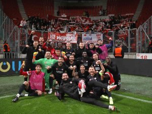 Sivasspor’dan Zirve Pozu!