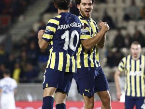 Uefa Avrupa Ligi: Dinamo Kiev: 0 - Fenerbahçe: 2 (İ̇lk Yarı)