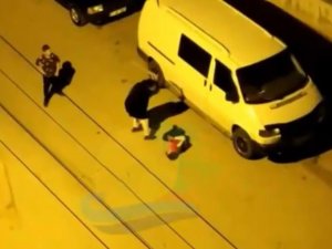 Antalya’da Vicdanları Sızlatan Olay: Küçük Çocuğu Sopayla Sokak Ortasında Dövdü