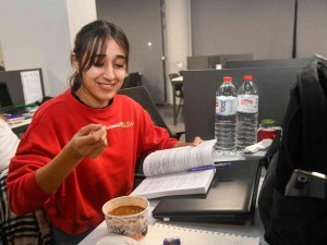 Sınav Haftasında İ̇nce Memed Kütüphanesi 24 Saat Açık