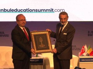 Milli Eğitim Bakan Yardımcısı Osman Sezgin: "Milli Eğitim Bakanlığı Bu Pandemi Dönemini Çok Dikkatli, Tedbirli Ve Krizi Fırsata Çevirecek Şekilde Değerlendirdi"