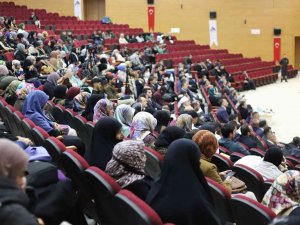 6. Uluslararası Ahmed-i Hani Sempozyumu, “Ahlak Ve İ̇nşâ” Teması İle Başladı