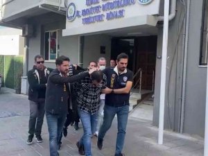 İ̇zmir Merkezli 4 İlde Dolandırıcılık Operasyonu: 2 Tutuklama