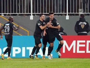 Spor Toto Süper Lig: Ümraniyespor: 2 - Corendon Alanyaspor: 0 (İ̇lk Yarı)