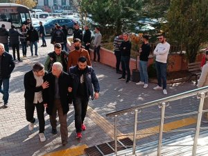 Uyuşturucu Operasyonunda 7’si İnfaz Koruma Memuru 13 Kişi Tutuklandı