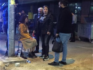 Yere Yığılan Kadına İlk Müdahale Civardaki Esnaftan Geldi