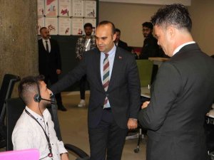 800 Çalışanı Olan Çağrı Merkezinin Yeni İstihdam Hedefi Bin 500