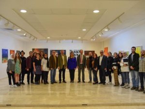 ’Orada Olmak-karşılaşmalar’ İsimli Resim Sergisi Açıldı