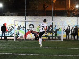 Kartal’da Düzenlenen Uluslararası Futbol Turnuvası Sona Erdi