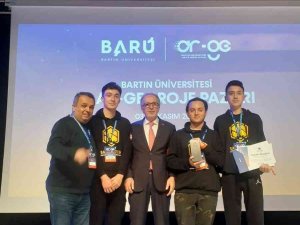 Ahi Evran Mesleki Ve Teknik Anadolu Lisesine Mansiyon Ödülü