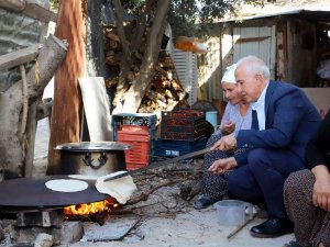 Başkan Gültak, Halkın Sıkıntı Ve Taleplerini Yerinde Dinledi