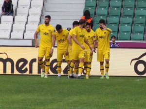 İ̇stanbulspor’da Mağlubiyet Serisi 5 Maça Çıktı
