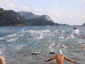 Aquamasters Yüzme Şampiyonası’nın Marmaris Etabı Tamamlandı