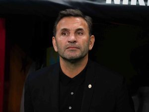 Okan Buruk, Şenol Güneş’e Karşı İlk Galibiyetini Aldı