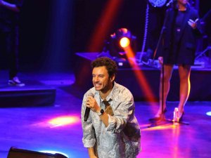 Pop Müziğin Sevilen İsmi Buray Başakşehir’de