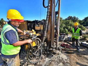 İ̇zmir Bornova’da Zemin Araştırması Başladı