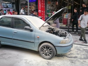 Seyir Halindeki Otomobilde Yangın Çıktı