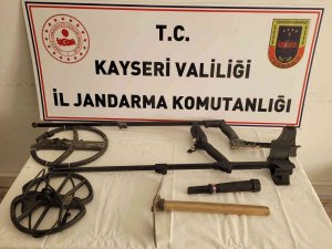 Definecilere Suçüstü
