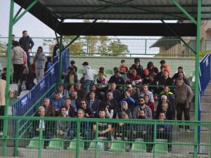 Salihli Belediyespor, Evinde Kartalspor’a Farklı Yenildi