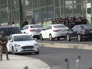 Sahte Pasaportla Yakalanan Suç Örgütü Lideri Göç İdaresini Karıştırdı