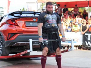 Dünyanın En Güçlü Adamı Aivars Smaukstelis Oldu