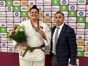Bakü Grand Slam’de Hilal Öztürk’ten Bronz Madalya