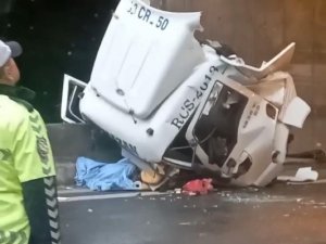 Otoyolda Feci Kaza: 1 Ölü