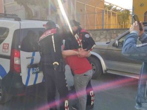 Tire’de Hırsızlık Suçundan Aranan Şüpheli Yakalandı