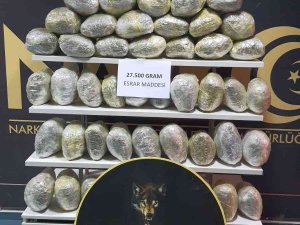 Adana’da 27 Kilo 500 Gram Esrar Yakalatan 4 Zanlı Tutuklandı