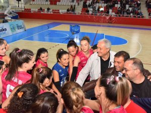 “Bizim Kızlar” 3. Haftada 3. Galibiyetlerini Aldı