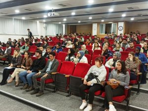 Dpü Birimlerinden Meslek Yüksekokullarda Tanıtım Çalışmaları