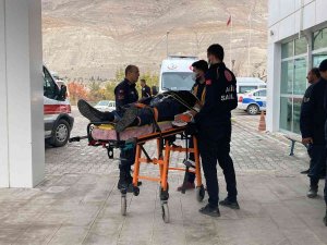 Göçmenleri Taşıyan Otobüs Devrildi: 2 Kişi Öldü 40 Kişi Yaralandı