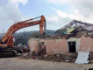 Kış Turizmi Destinasyonunda Metruk Ev Temizliği