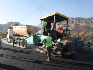 Başkan Büyükkılıç: “Fatih Sultan Mehmet Bulvarı’nda 7 Bin Ton Asfalt Döküyoruz”