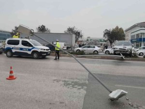 Bursa’da Zincirleme Kazada Ölümden Döndüler