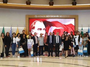 Büyükşehir, Berlin’den Gelen Gençleri Ağırladı