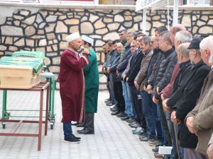 Bolu’daki Trafik Kazasında Yaşamını Yitiren Karı-koca Yan Yana Defnedildi