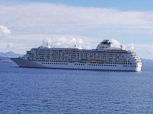 Datça’ya İlk Kez Kruvaziyer Gemisi Geldi