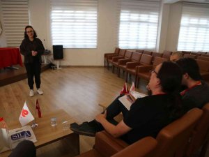 Efeler Belediyesi Şehir Tiyatrosu Yeni Yeteneklerini Aradı