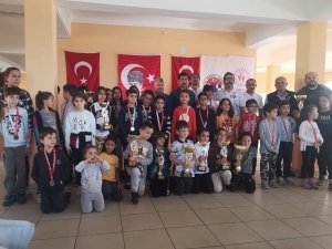 Köyceğiz’de Satranç Turnuvası Düzenlendi